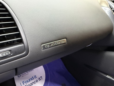 5.2 FSI V10 Coupe 2dr Petrol R Tronic quattro Euro 5 (525 ps)