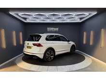 Volkswagen Tiguan TSI R 