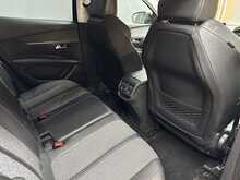 Peugeot 3008 BlueHDi Allure 