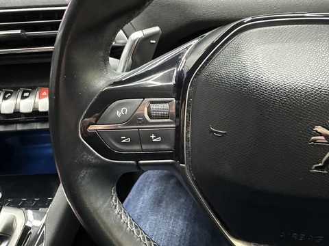 1.5 BlueHDi Allure SUV 5dr Diesel EAT Euro 6 (s/s) (130 ps)
