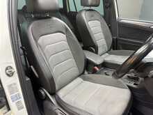 Volkswagen Tiguan 2.0 TDI R-Line Tech SUV 5dr Diesel DSG Euro 6 (s/s) (150 ps) 