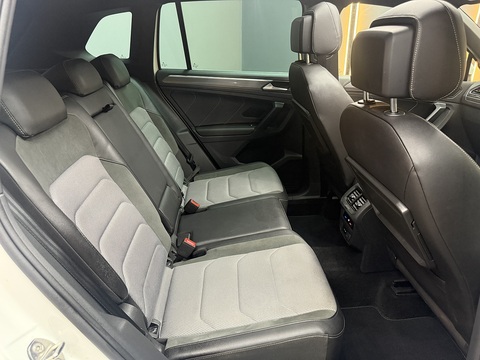 2.0 TDI R-Line Tech SUV 5dr Diesel DSG Euro 6 (s/s) (150 ps)