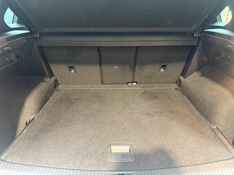 2.0 TDI R-Line Tech SUV 5dr Diesel DSG Euro 6 (s/s) (150 ps)