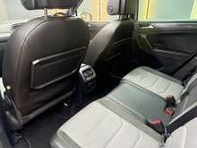 Volkswagen Tiguan 2.0 TDI R-Line Tech SUV 5dr Diesel DSG Euro 6 (s/s) (150 ps) 