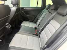 Volkswagen Tiguan 2.0 TDI R-Line Tech SUV 5dr Diesel DSG Euro 6 (s/s) (150 ps) 