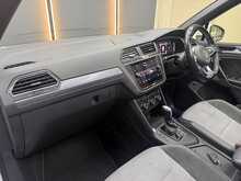 Volkswagen Tiguan 2.0 TDI R-Line Tech SUV 5dr Diesel DSG Euro 6 (s/s) (150 ps) 