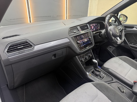 2.0 TDI R-Line Tech SUV 5dr Diesel DSG Euro 6 (s/s) (150 ps)