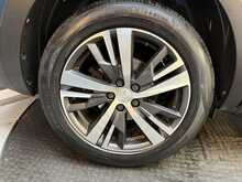Peugeot 5008 1.5 BlueHDi Allure Premium SUV 5dr Diesel EAT Euro 6 (s/s) (130 ps) 