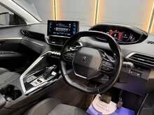 Peugeot 5008 1.5 BlueHDi Allure Premium SUV 5dr Diesel EAT Euro 6 (s/s) (130 ps) 