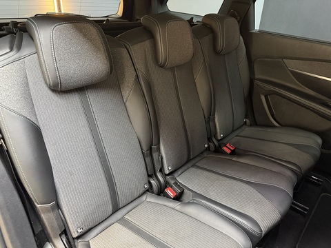 1.5 BlueHDi Allure Premium SUV 5dr Diesel EAT Euro 6 (s/s) (130 ps)