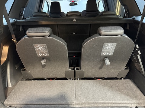 1.5 BlueHDi Allure Premium SUV 5dr Diesel EAT Euro 6 (s/s) (130 ps)
