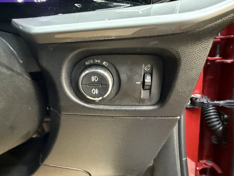 1.2 Turbo Ultimate SUV 5dr Petrol Manual Euro 6 (s/s) (136 ps)