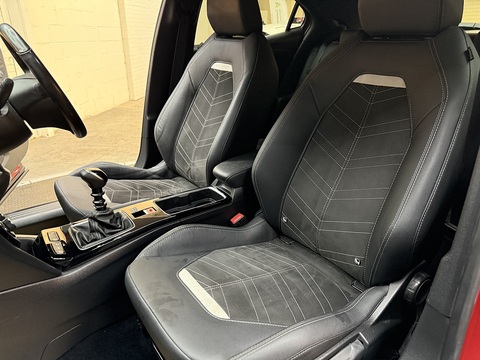 1.2 Turbo Ultimate SUV 5dr Petrol Manual Euro 6 (s/s) (136 ps)