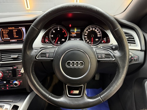 3.0 TDI V6 S line Sportback 5dr Diesel S Tronic quattro Euro 5 (s/s) (245 ps)