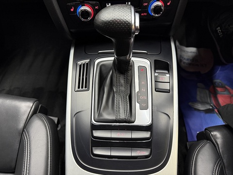 3.0 TDI V6 S line Sportback 5dr Diesel S Tronic quattro Euro 5 (s/s) (245 ps)
