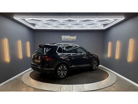 2.0 TDI R-Line Tech SUV 5dr Diesel Manual Euro 6 (s/s) (150 ps)