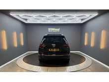 Volkswagen Tiguan 2.0 TDI R-Line Tech SUV 5dr Diesel Manual Euro 6 (s/s) (150 ps) 