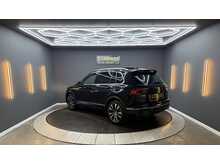 Volkswagen Tiguan 2.0 TDI R-Line Tech SUV 5dr Diesel Manual Euro 6 (s/s) (150 ps) 