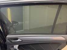 Volkswagen Tiguan 2.0 TDI R-Line Tech SUV 5dr Diesel Manual Euro 6 (s/s) (150 ps) 