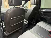 Volkswagen Tiguan 2.0 TDI R-Line Tech SUV 5dr Diesel Manual Euro 6 (s/s) (150 ps) 