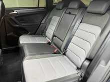 Volkswagen Tiguan 2.0 TDI R-Line Tech SUV 5dr Diesel Manual Euro 6 (s/s) (150 ps) 