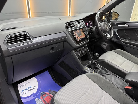 2.0 TDI R-Line Tech SUV 5dr Diesel Manual Euro 6 (s/s) (150 ps)