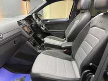 Volkswagen Tiguan 2.0 TDI R-Line Tech SUV 5dr Diesel Manual Euro 6 (s/s) (150 ps) 