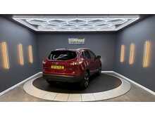 Nissan Qashqai 1.5 dCi n-tec+ SUV 5dr Diesel Manual 2WD Euro 5 (s/s) (110 ps) 