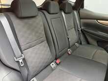Nissan Qashqai 1.5 dCi n-tec+ SUV 5dr Diesel Manual 2WD Euro 5 (s/s) (110 ps) 