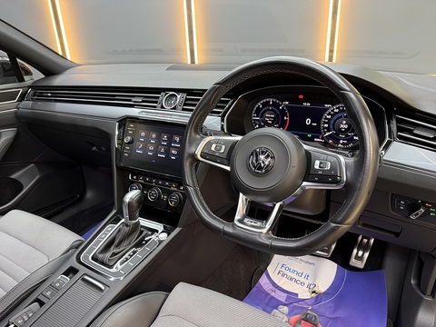 2.0 TDI R-Line Estate 5dr Diesel DSG Euro 6 (s/s) (150 ps)