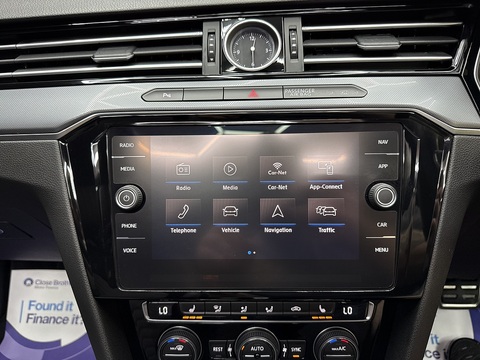 2.0 TDI R-Line Estate 5dr Diesel DSG Euro 6 (s/s) (150 ps)