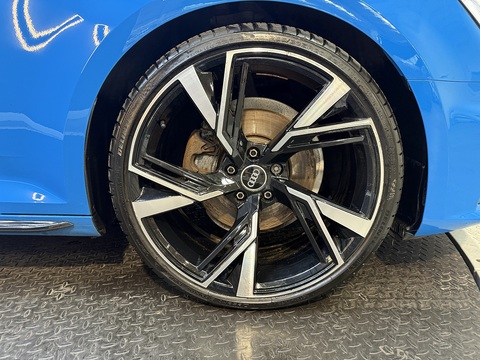 2.0 TFSI 40 Black Edition Estate 5dr Petrol S Tronic Euro 6 (s/s) (190 ps)