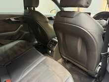 Audi A4 Avant 2.0 TFSI 40 Black Edition Estate 5dr Petrol S Tronic Euro 6 (s/s) (190 ps) 