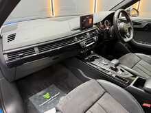 Audi A4 Avant 2.0 TFSI 40 Black Edition Estate 5dr Petrol S Tronic Euro 6 (s/s) (190 ps) 