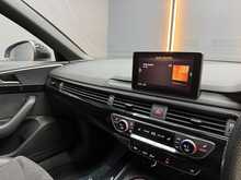 Audi A4 Avant 2.0 TFSI 40 Black Edition Estate 5dr Petrol S Tronic Euro 6 (s/s) (190 ps) 