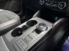 Ford Kuga 2.5 EcoBoost Duratec 14.4kWh ST-Line SUV 5dr Petrol Plug-in Hybrid CVT Euro 6 (s/s) (225 ps) 