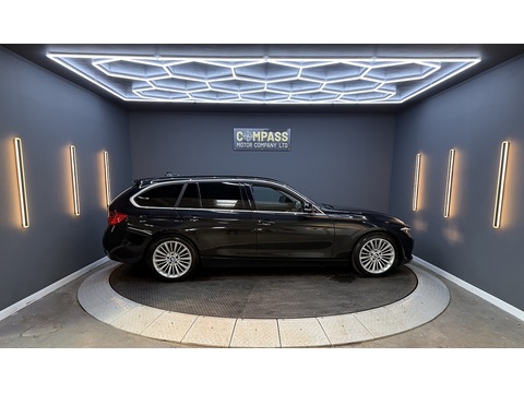 2.0 320i Luxury Touring 5dr Petrol Manual Euro 6 (s/s) (184 ps)