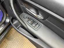BMW 3 Series 2.0 320i Luxury Touring 5dr Petrol Manual Euro 6 (s/s) (184 ps) 