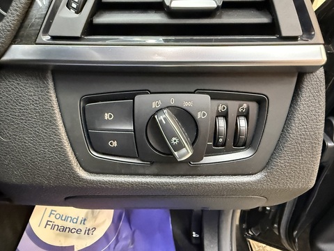 2.0 320i Luxury Touring 5dr Petrol Manual Euro 6 (s/s) (184 ps)
