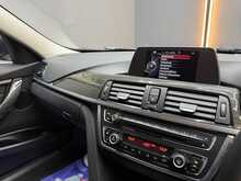BMW 3 Series 2.0 320i Luxury Touring 5dr Petrol Manual Euro 6 (s/s) (184 ps) 