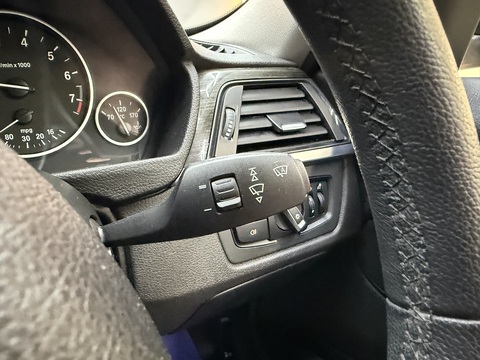 2.0 320i Luxury Touring 5dr Petrol Manual Euro 6 (s/s) (184 ps)
