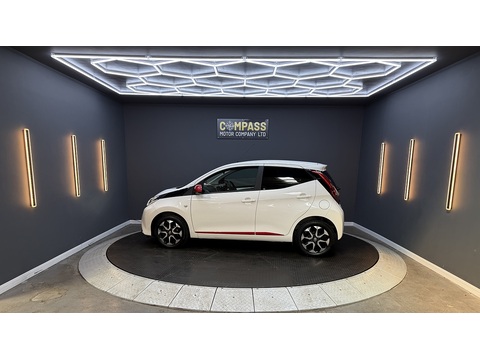 1.0 VVT-i x-trend Hatchback 5dr Petrol x-shift Euro 6 (Safety Sense) (71 ps)
