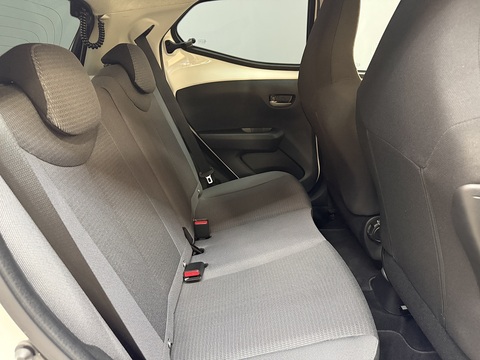 1.0 VVT-i x-trend Hatchback 5dr Petrol x-shift Euro 6 (Safety Sense) (71 ps)
