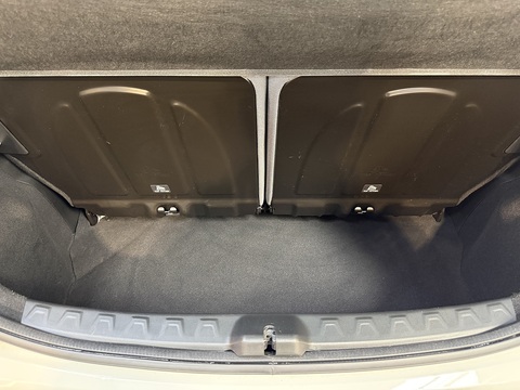 1.0 VVT-i x-trend Hatchback 5dr Petrol x-shift Euro 6 (Safety Sense) (71 ps)