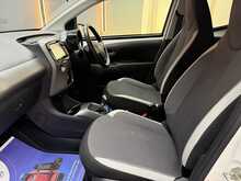 Toyota AYGO VVT-i x-trend 