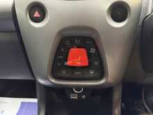 Toyota AYGO VVT-i x-trend 