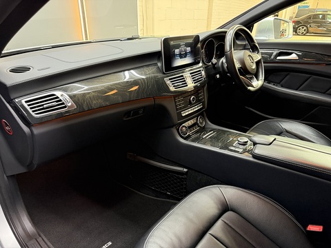 3.0 CLS350d V6 AMG Line Shooting Brake 5dr Diesel G-Tronic+ Euro 6 (s/s) (258 ps)