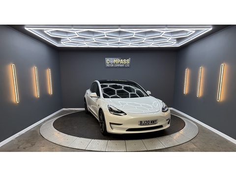 (Dual Motor) Performance Saloon 4dr Electric Auto 4WDE (Performance Upgrade) (449 bhp)