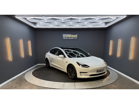 (Dual Motor) Performance Saloon 4dr Electric Auto 4WDE (Performance Upgrade) (449 bhp)
