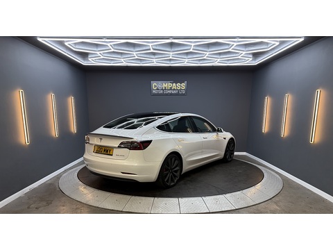 (Dual Motor) Performance Saloon 4dr Electric Auto 4WDE (Performance Upgrade) (449 bhp)